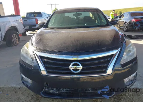 2015 Nissan Altima 2.5 S из США, поврежденный, VIN 1N4AL3AP8FC283544